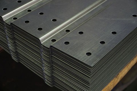 โรงงานรับตัด พับ เหล็ก